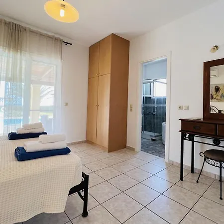 Hephaestus Kefalonia Villa *