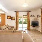Hephaestus Kefalonia Спартия